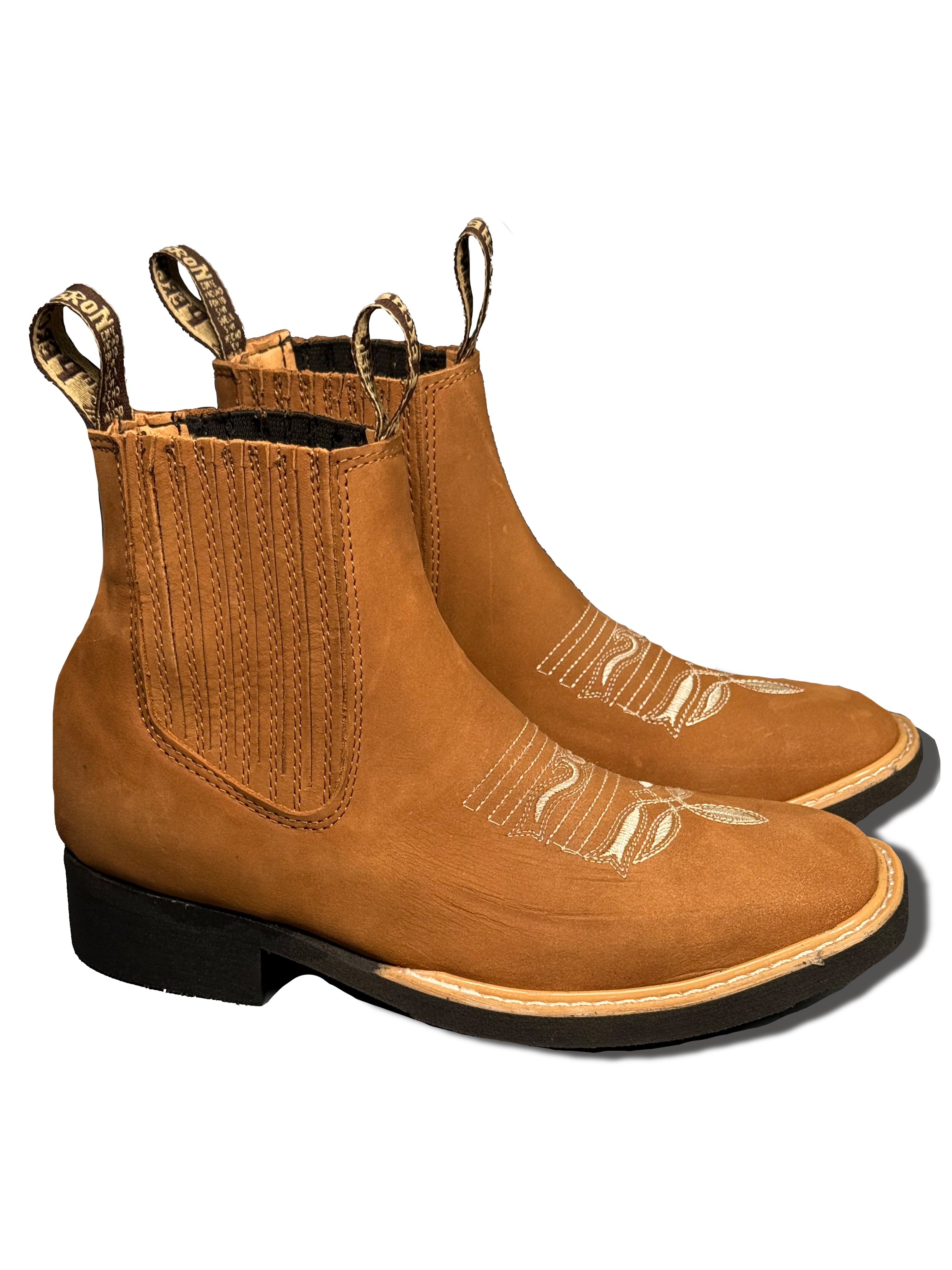 2 Pares de Botines por $1,200 | Envío Gratis
